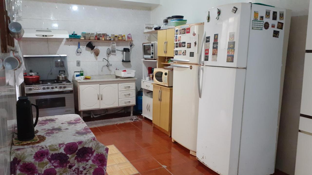 Fora De Casa Guest House Poa Porto Alegre Exterior foto